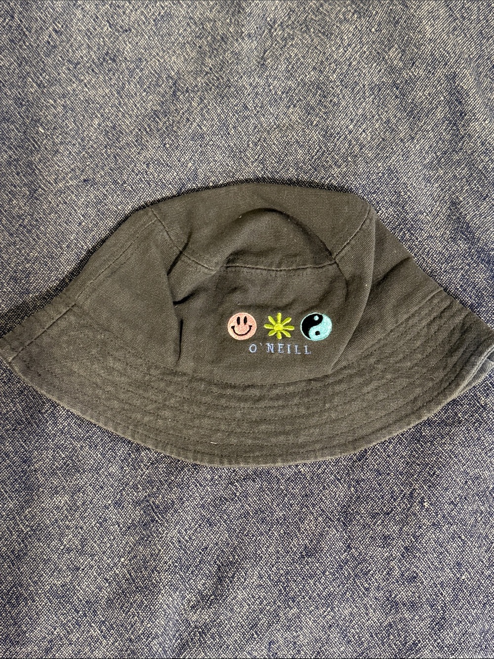 O'Neill Black Kids Bucket Hat with Multicolor Embroidered Icons